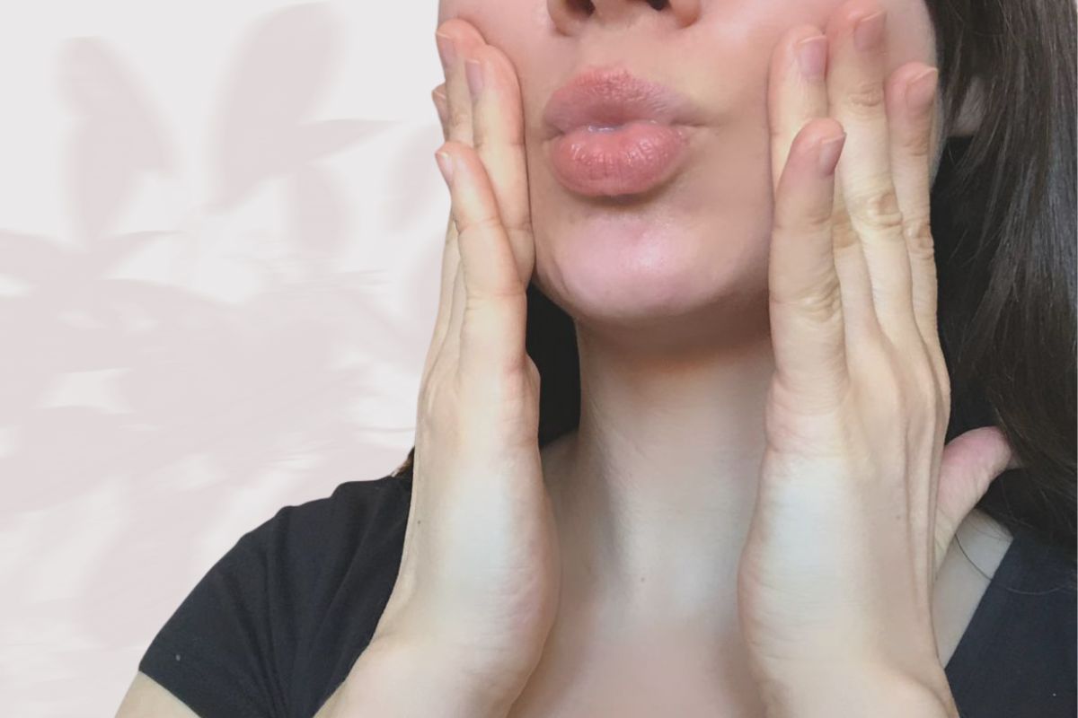 gesichtsyoga vollere Lippen