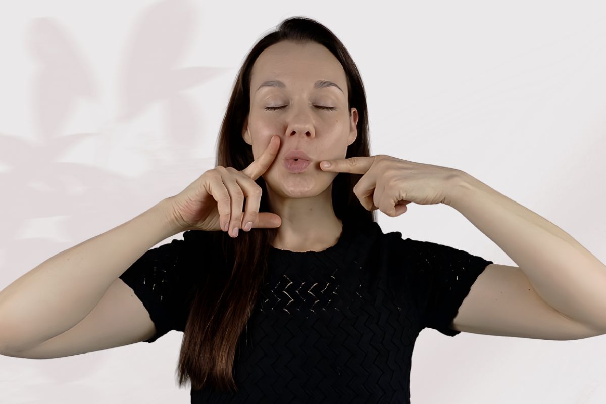 Face-Yoga-Kurs-Vorteile Durchblutung fördern mit Gesichtsyoga